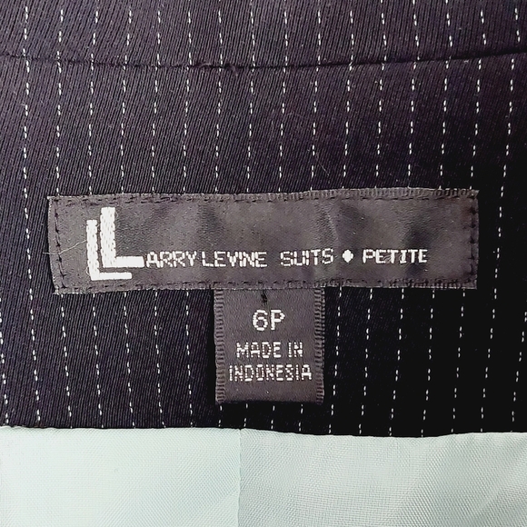 Larry Levine Pin Striped One button Zipped Pockets Suit Petite Blazer P6764 - Picture 5 of 7